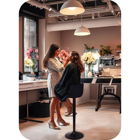 Hoker barowy z oparciem, Nerra, Sofotel, czarny z czarną podstawą